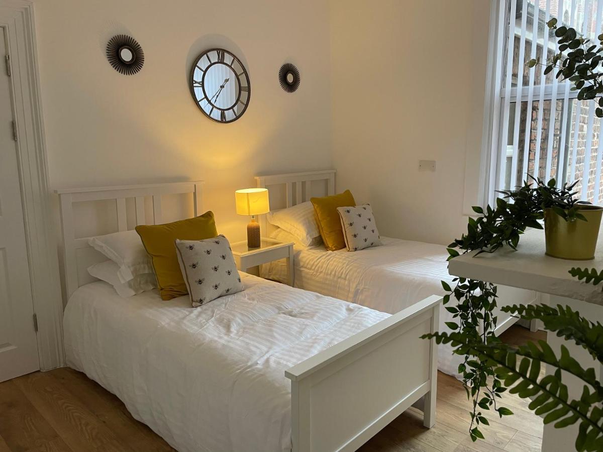 Citystays Rooms With Free Parking Liverpool Esterno foto